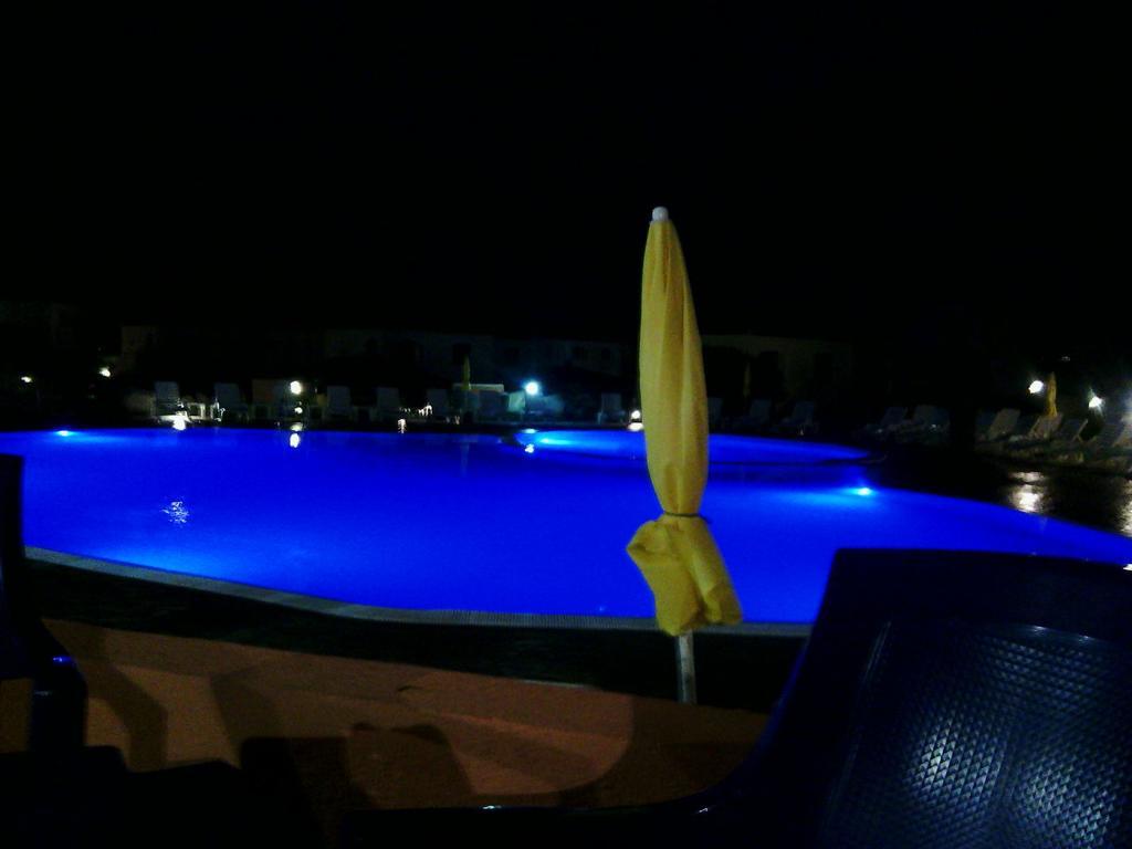 Sardinia Beach Apartments Aglientu Exteriér fotografie